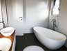 Badezimmer-Idee mit der freistehenden Badewanne Luino